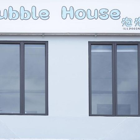 Bubble House Semporna 泡泡屋 Daire Dış mekan fotoğraf